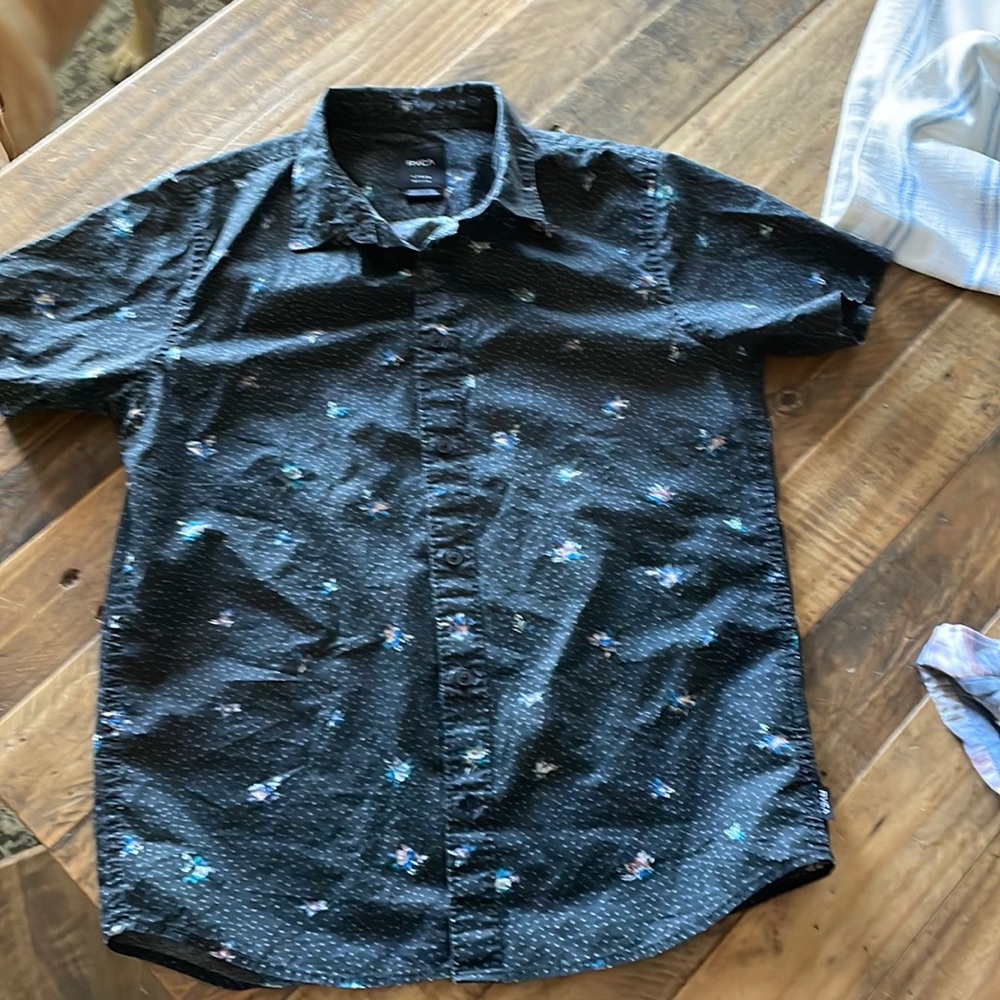 Black button down with small flowers throughout RVCA kids Large